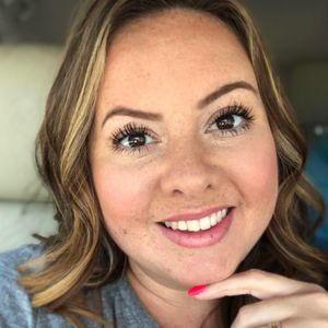 Meet your Posher, Leslie